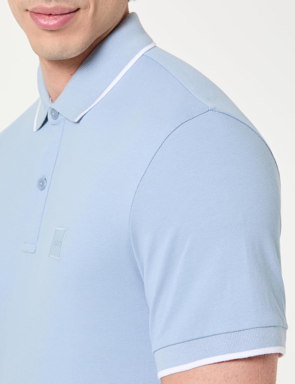 Detalle 2 de Boss Polo Uomo: stile senza tempo e comfort quotidiano