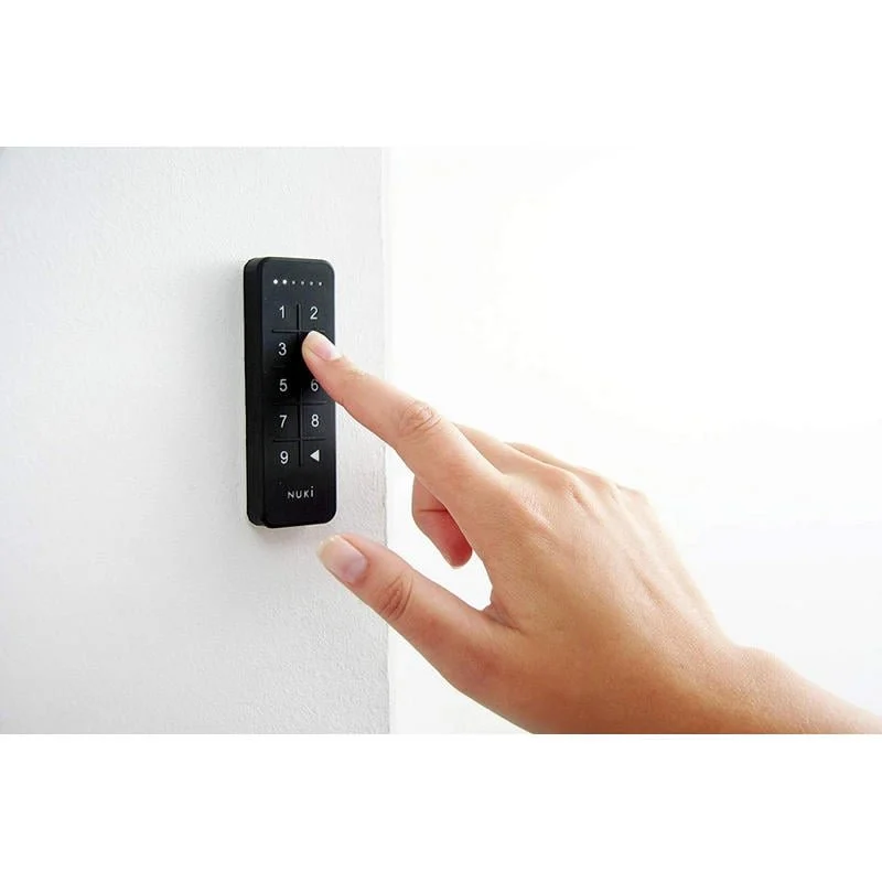 Detalle 1 de Nuki Bundle Smart Lock Pro Cerradura electrónica 5ta generación + Keypad