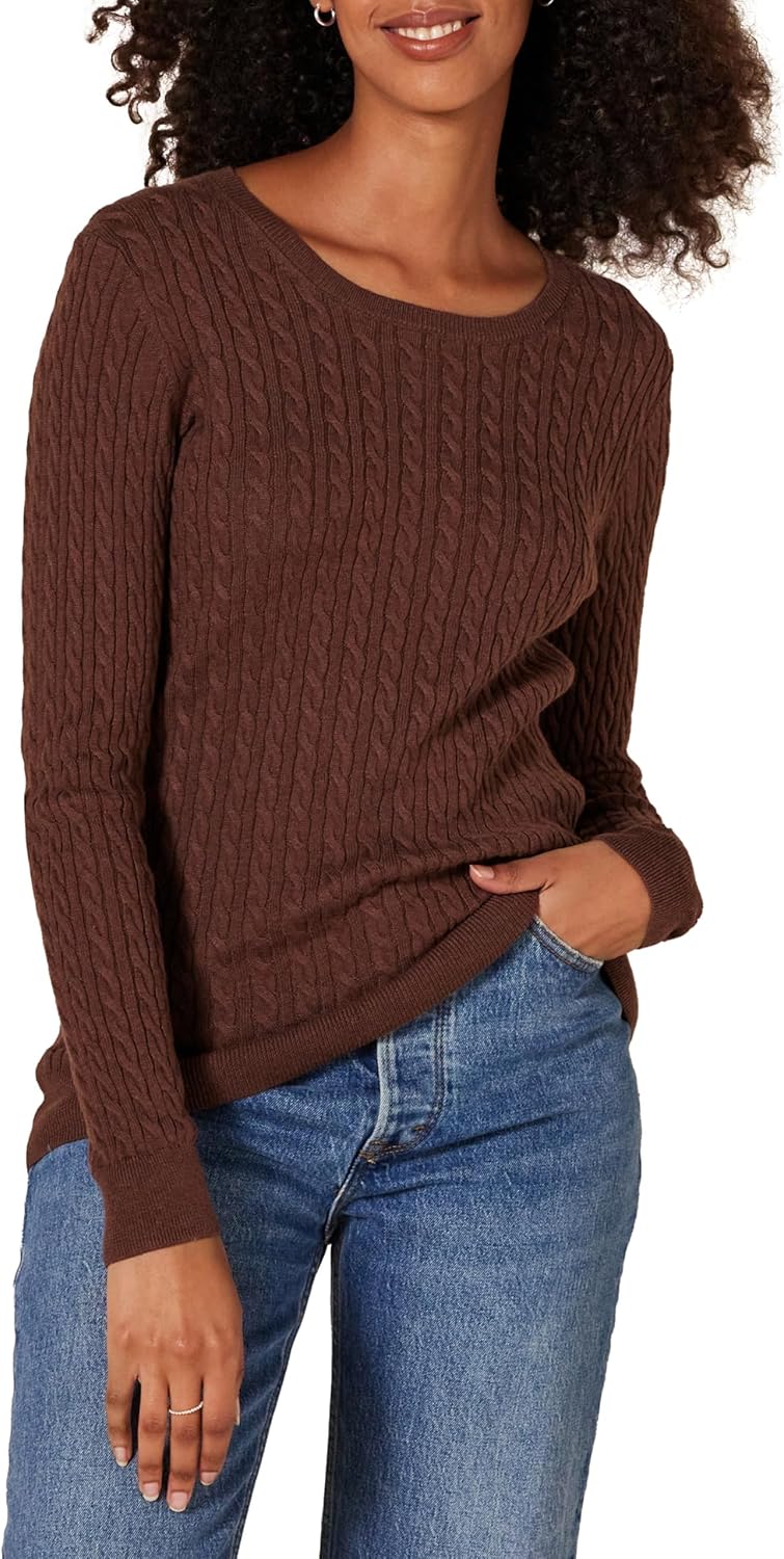 Thumbnail 5 de Amazon Essentials Women’s Lightweight Cable Knit Long-Sleeve Crewneck Jumper (Plus Size option)