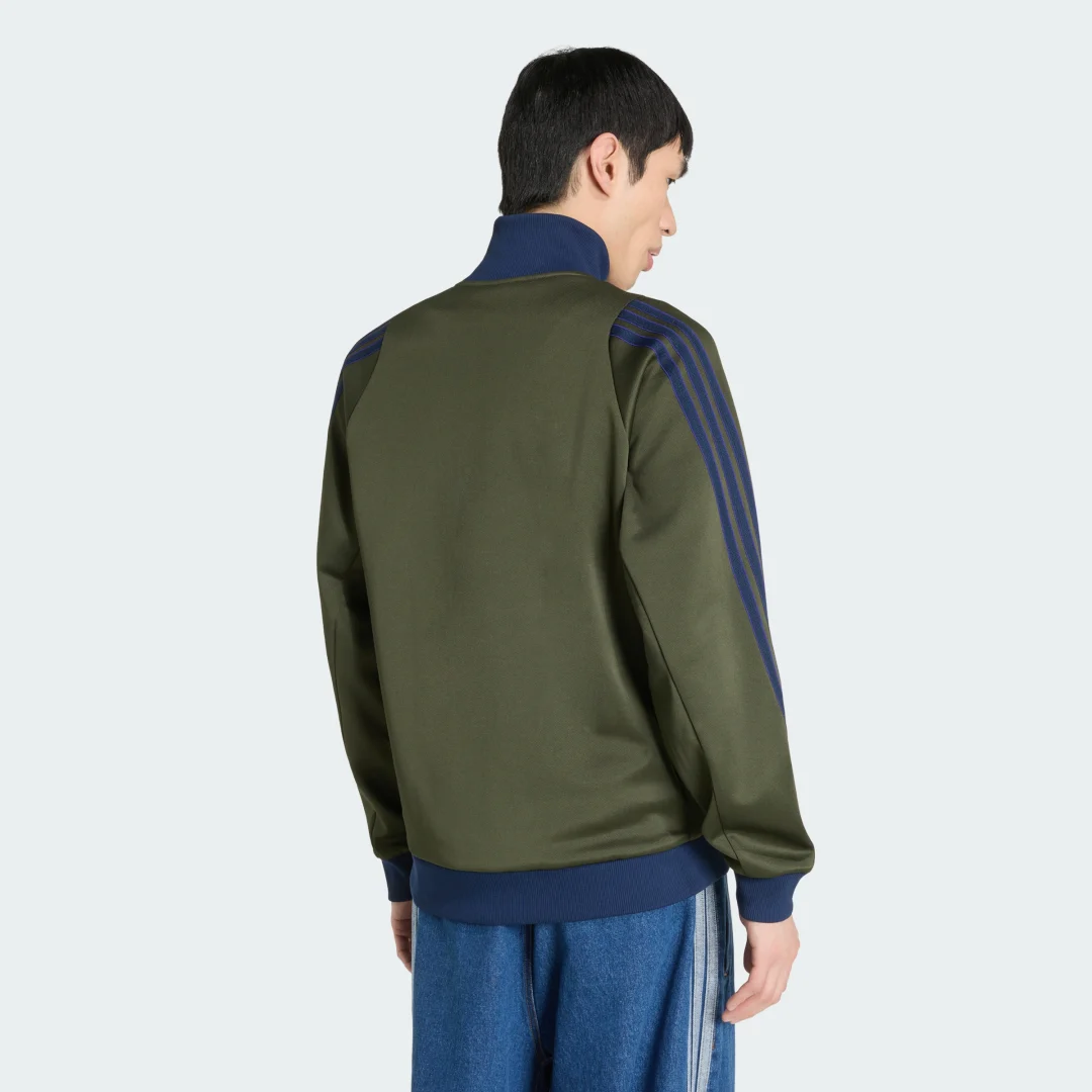 Detalle 2 de SUDADERA DE CORTE CLÁSICO Y PIQUÉ STADIUM de Adidas – Verde