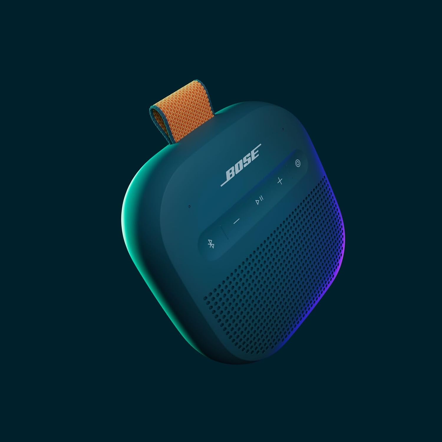 Detalle 2 de Bose SoundLink Tragbarer Mikro-Lautsprecher (2. Gen.) – Bluetooth-Außenlautsprecher, IP67, bis zu 12 Stunden Akkulaufzeit, Dämmerungsblau (Limited Edition)