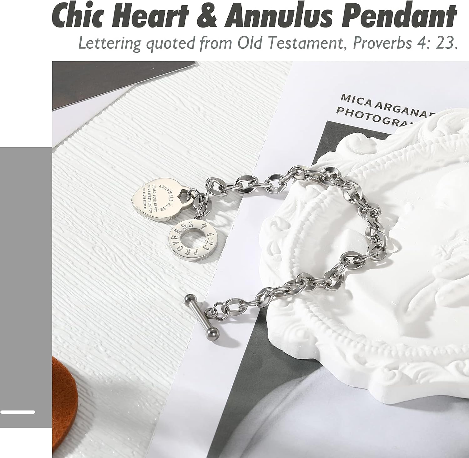 Detalle de Emibele Charme-Armband mit Gravur aus Edelstahl (Herz-Motiv, OT-Schnalle) für Damen & Mädchen