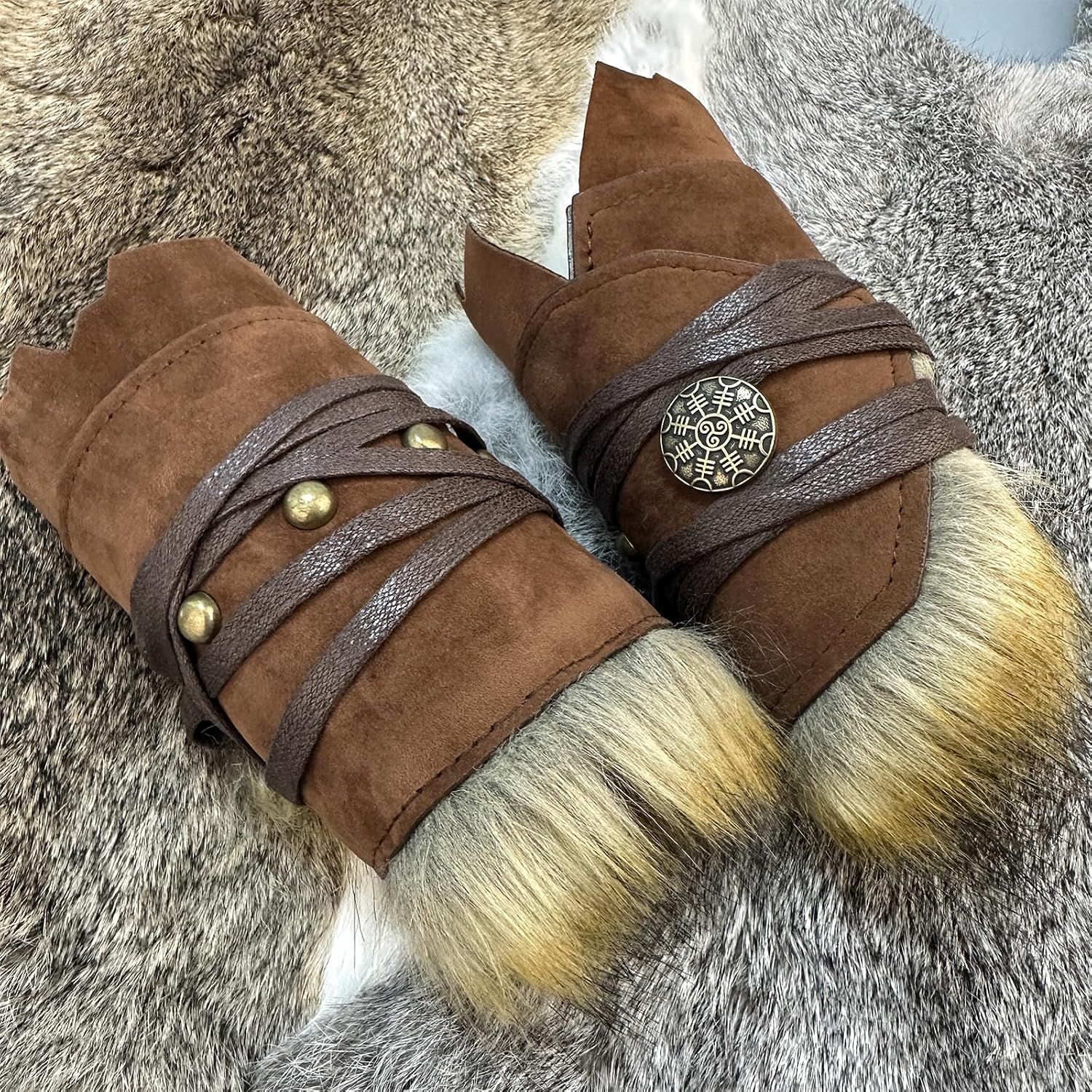 Thumbnail 4 de HiiFeuer Medieval Suede Arm Wraps