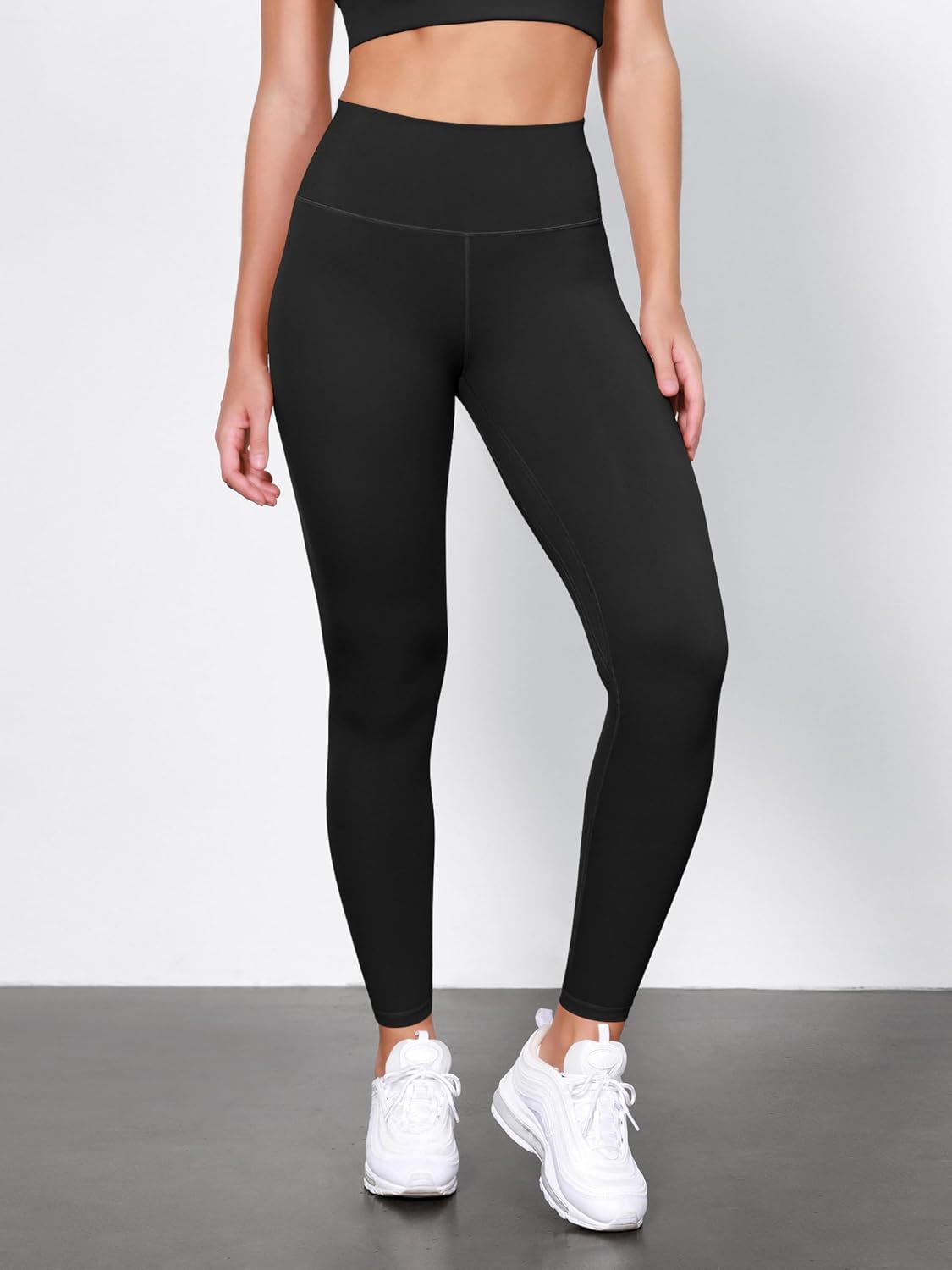 Detalle 2 de ODODOS Compression Leggings 25- and 28-Inch Inseams