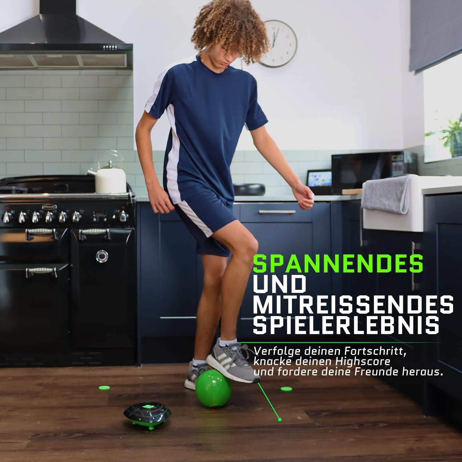 Thumbnail 6 de Strikesphere Soccer Bot Indoor Football Trainer