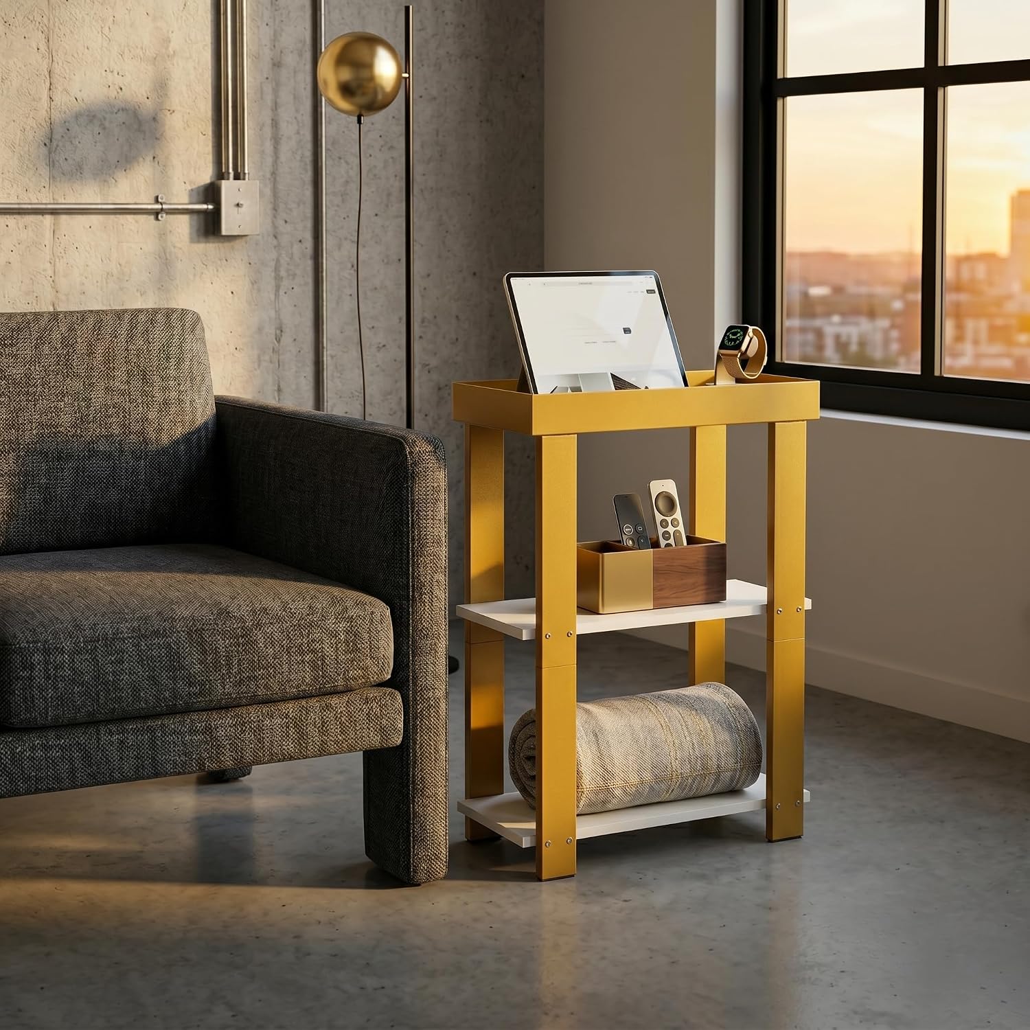Thumbnail 1 de Modern 3-Tier Gold Side Table with White Tray Top Shelves – Slim, Multifuntional Nook Table for Small Spaces