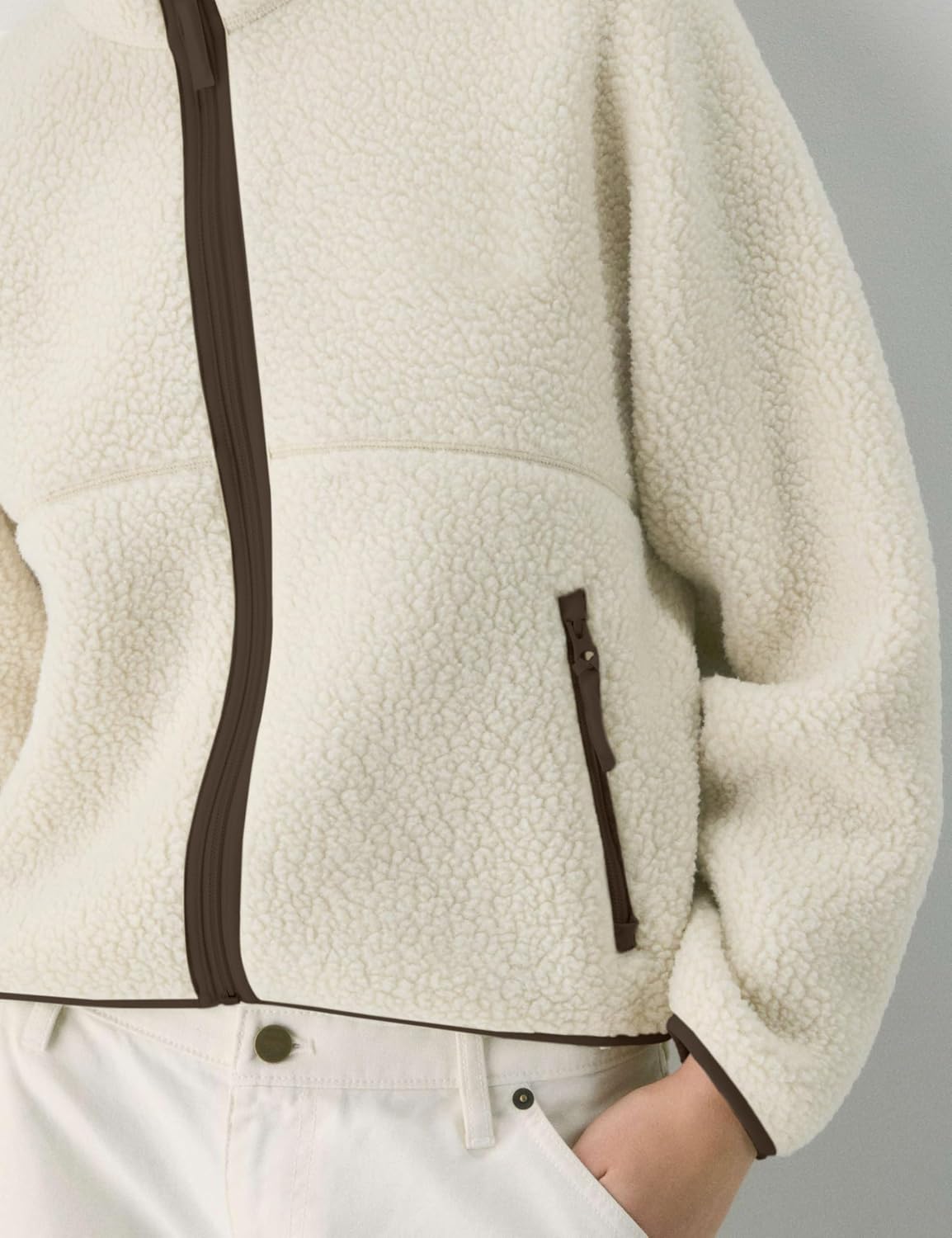 Detalle de Yozazzy Women's Brown Sherpa Fleece Jacket, Full-Zip with Stand Collar and Pockets