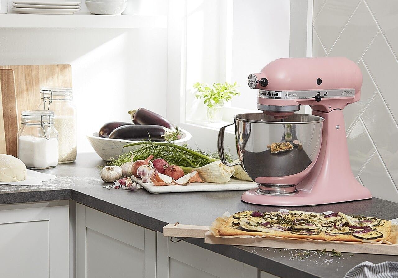 Detalle de KitchenAid stand mixer, 5-quart