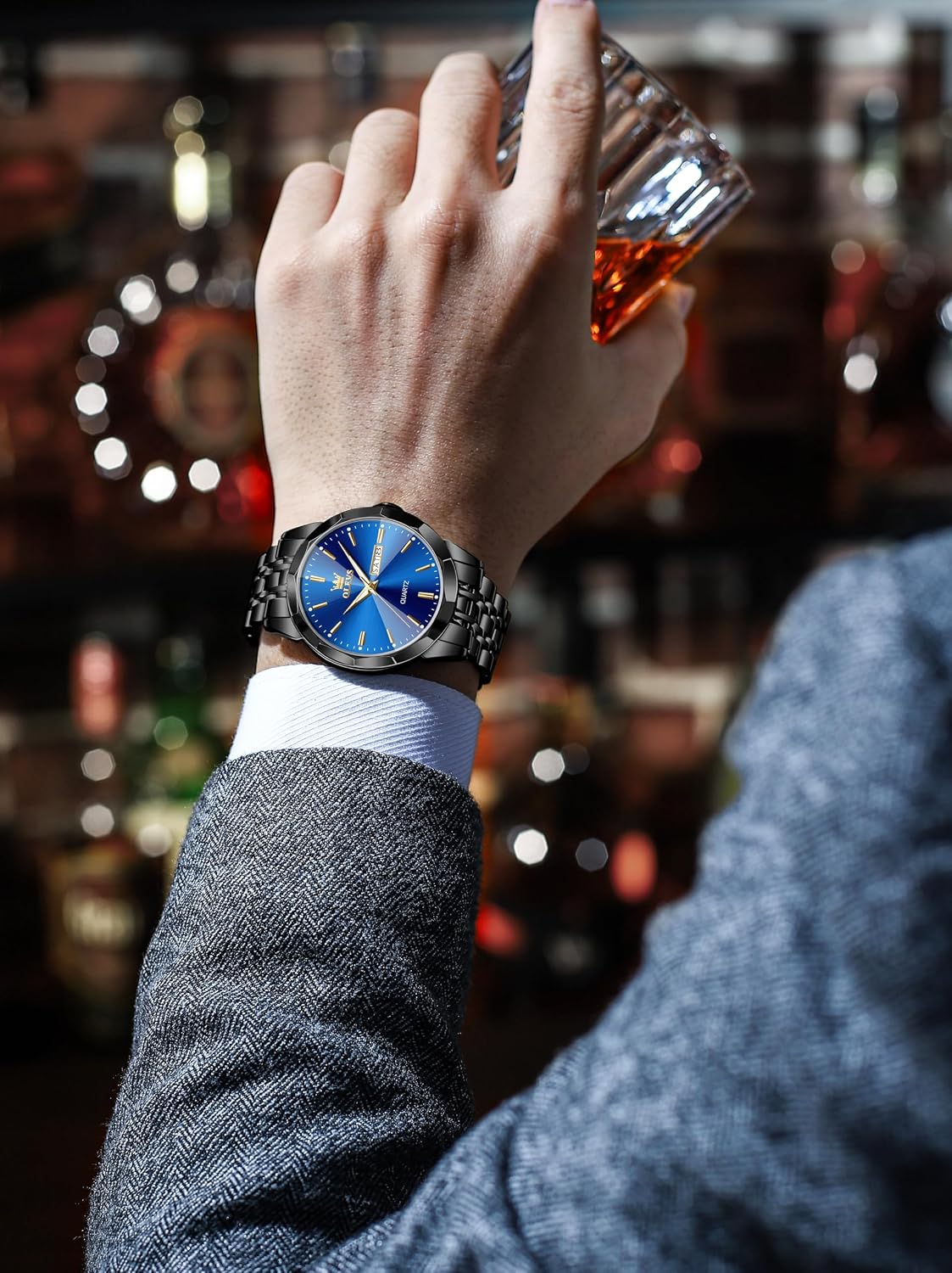 Detalle de OLEVS Herrenuhren Skelettuhr Quarz – Edelstahl, Diamantindexe, Leuchtzeiger, 41 mm