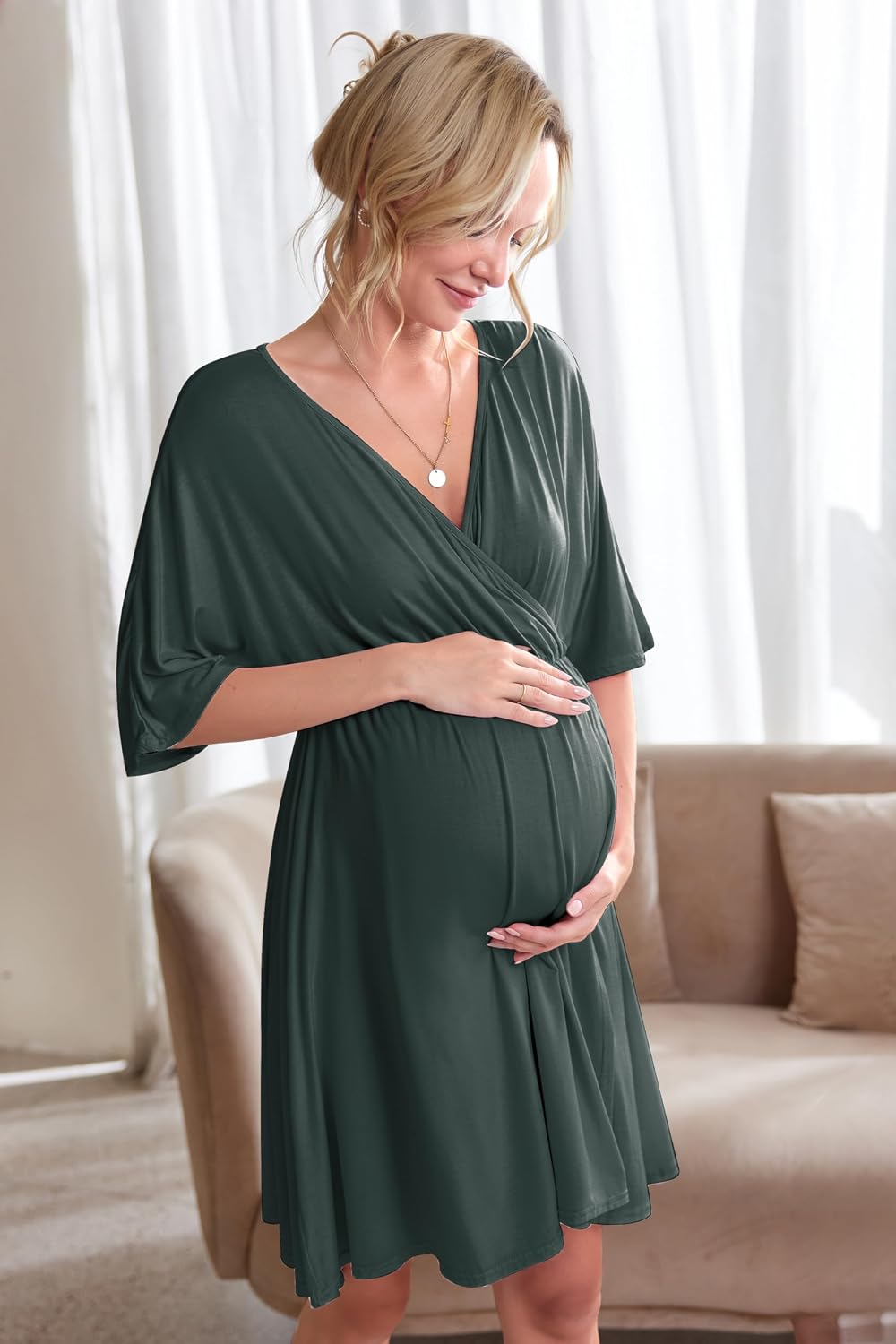 Detalle 2 de Ekouaer AMK005435 Maternity Nursing Gown with Stretch Fabric and Split Front