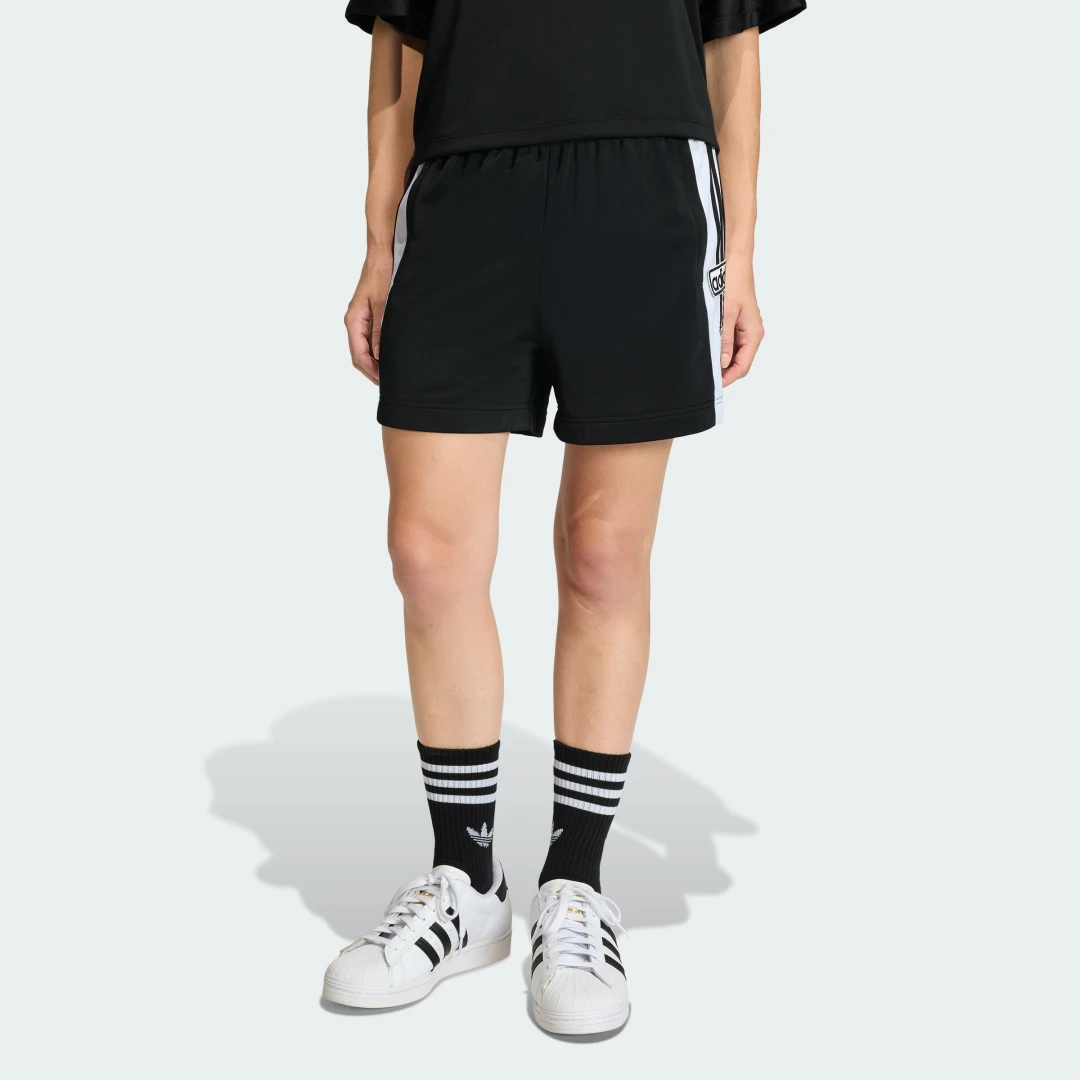 Detalle de Pantalón corto Adibreak de Adidas—negro, para entrenos casuales