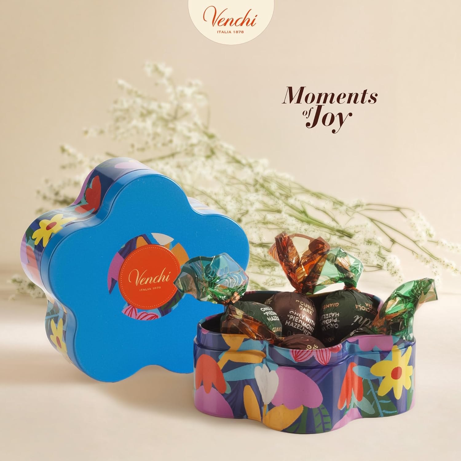 Detalle de Venchi Lattina a Forma di Fiorellino 60 g – 5 Perle Assortite, Senza Glutine, Collezione Primavera
