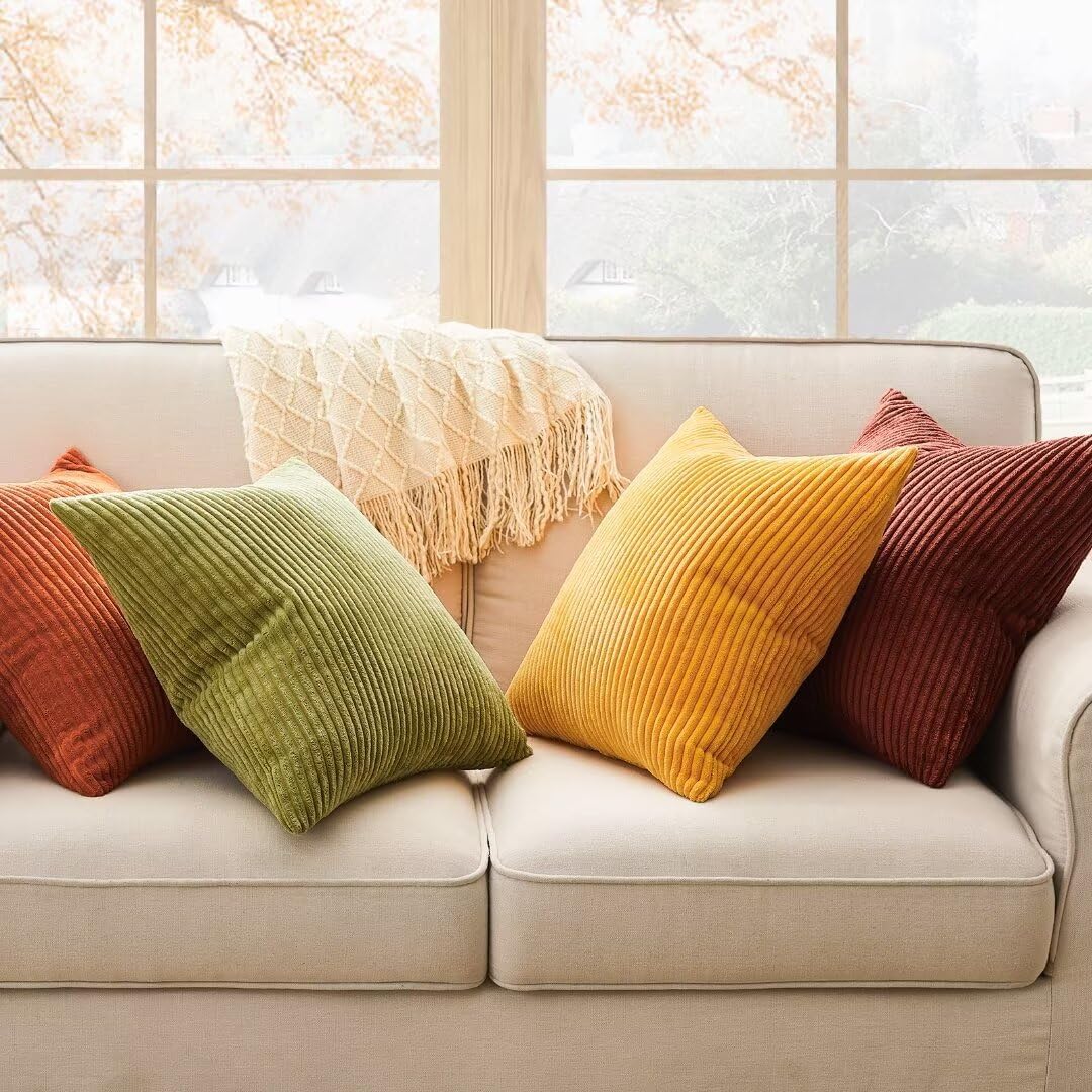 Detalle 2 de Topfinel Yellow and Orange Cushion Covers, 50cm x 50cm (Set of 4) with Invisible Zipper