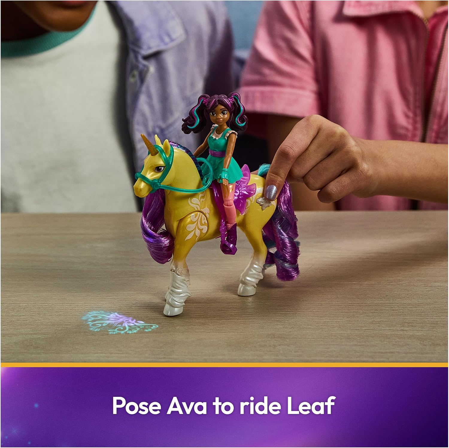 Thumbnail 4 de Unicorn Academy Ava y Leaf 12 cm figura con luz
