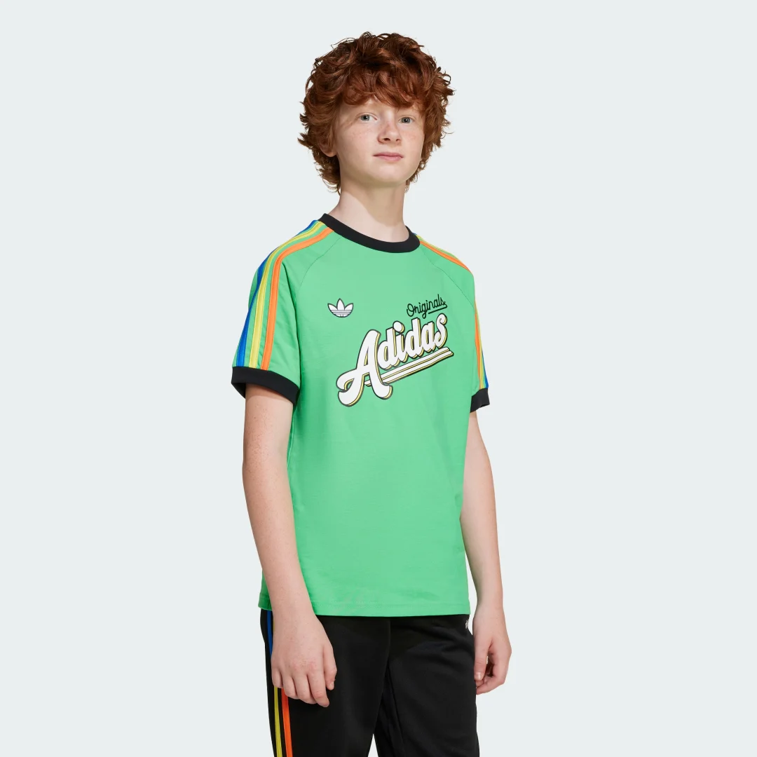 Detalle de Camiseta 3 bandas Adidas – color Verde