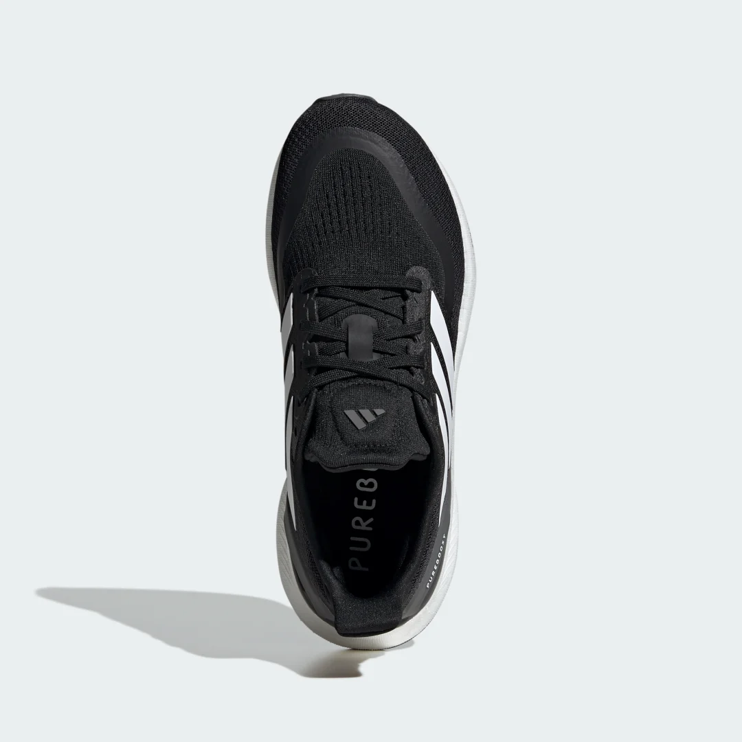 Detalle de Adidas Pureboost 5 Running en negro – zapatilla para entrenamientos diarios