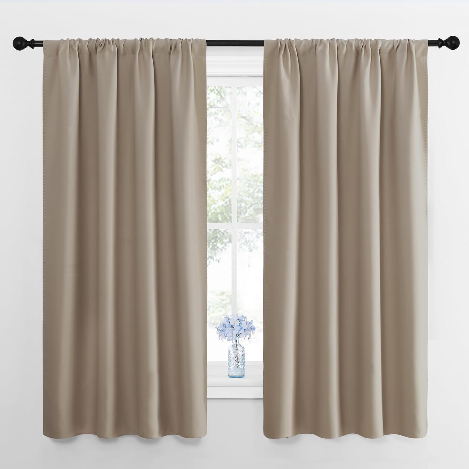 Detalle de NICETOWN Taupe Blackout Curtains, 2 Panels, 42 x 48 Inches