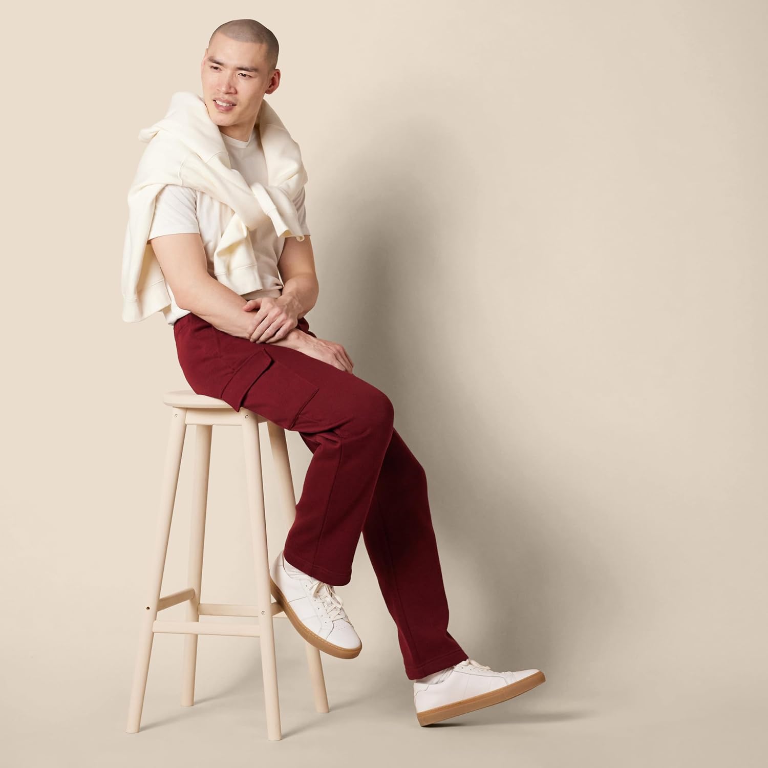 Thumbnail 4 de Amazon Essentials men’s cargo fleece open hem sweatpant (relaxed fit)