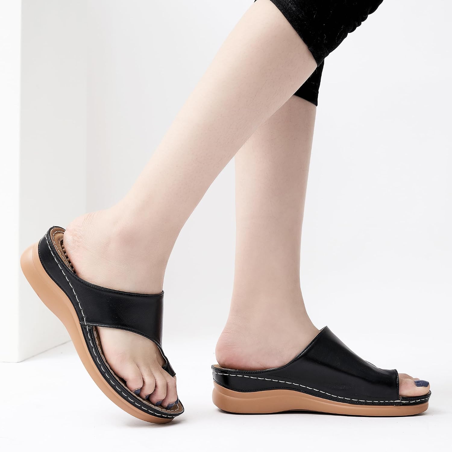 Detalle de Aomigoct Women’s Comfort Wedge Sandals with Soft Cushion & 1.96" Heel