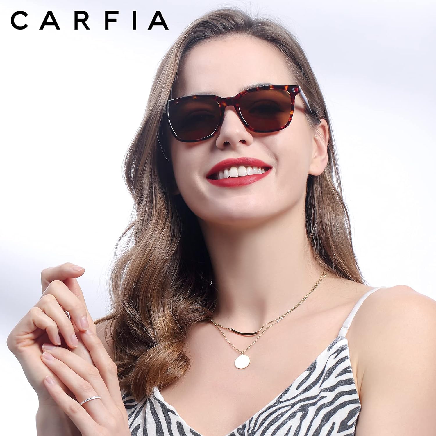 Detalle de CARFIA Retro Polarised Sunglasses for Women with UV400 Protection