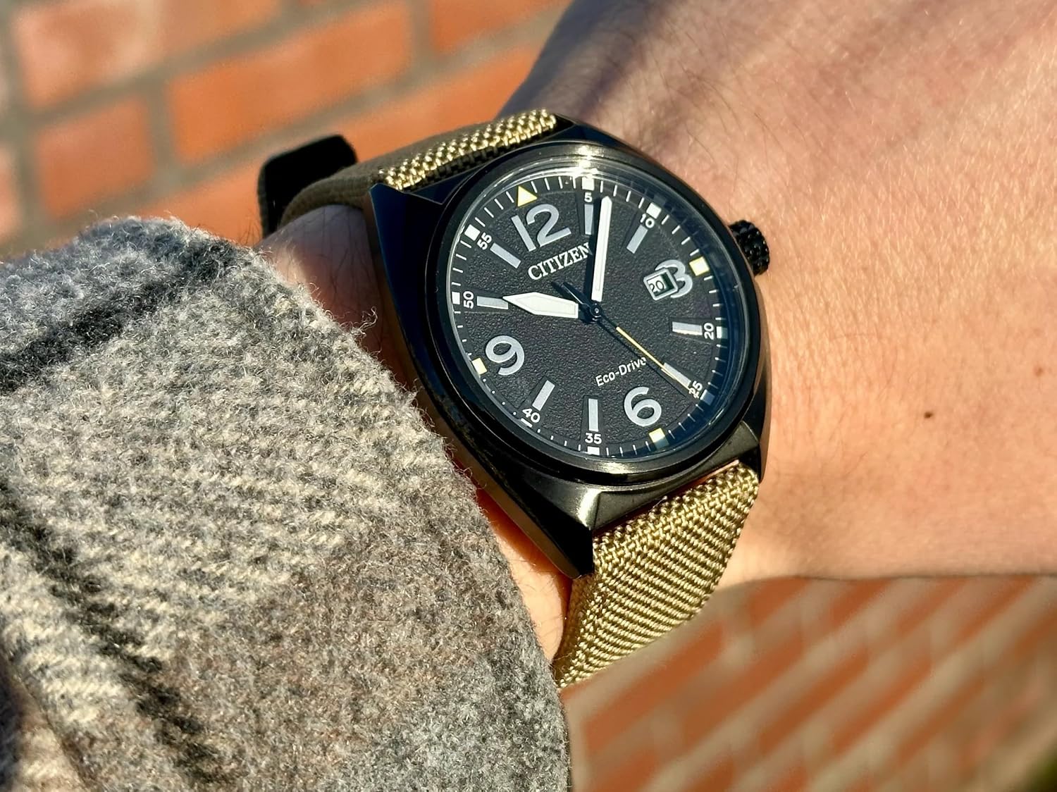 Detalle 2 de CITIZEN Eco-Drive Solar Herrenuhr 40 mm