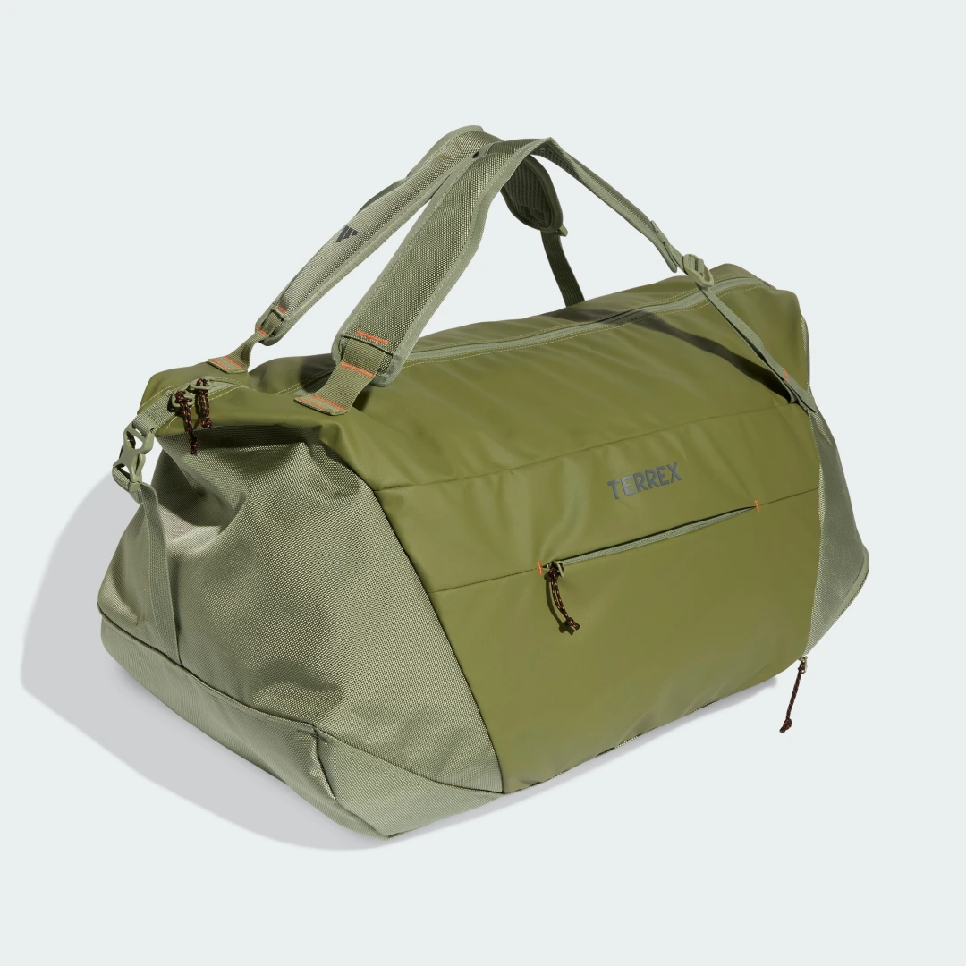 Detalle de Adidas Terrex Multi Duffel 70 L – verde, para aventuras y viajes