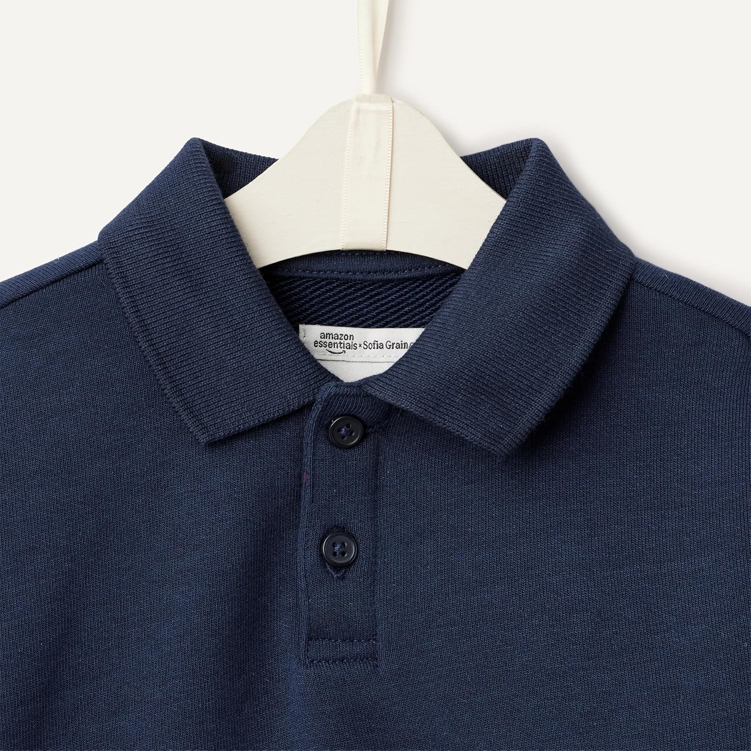 Detalle de Amazon Essentials x Sofia Grainge Babies, Toddlers and Boys' French Terry Polo Sweatshirt