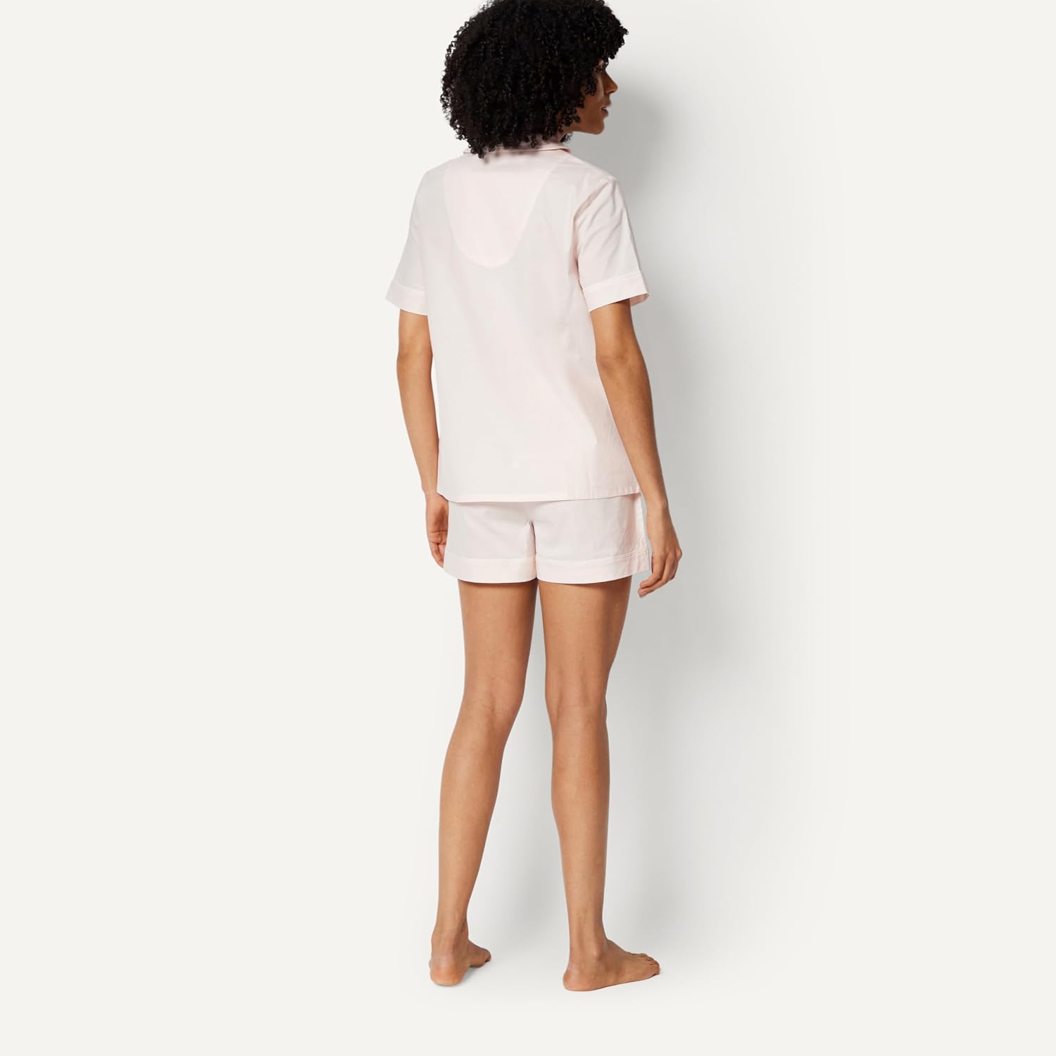 Detalle de Amazon Essentials Damen Schlafanzug aus Baumwoll-Stretch-Popeline – Kurzarm mit Shorts