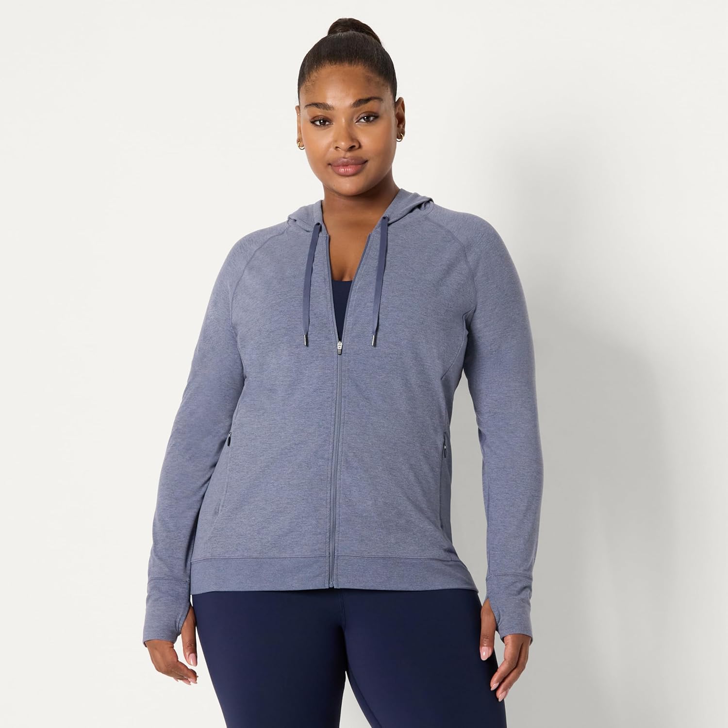 Thumbnail 5 de Amazon Essentials Women's Athletic Soft Performance Lightweight Zip Up Hoodie Jacket
