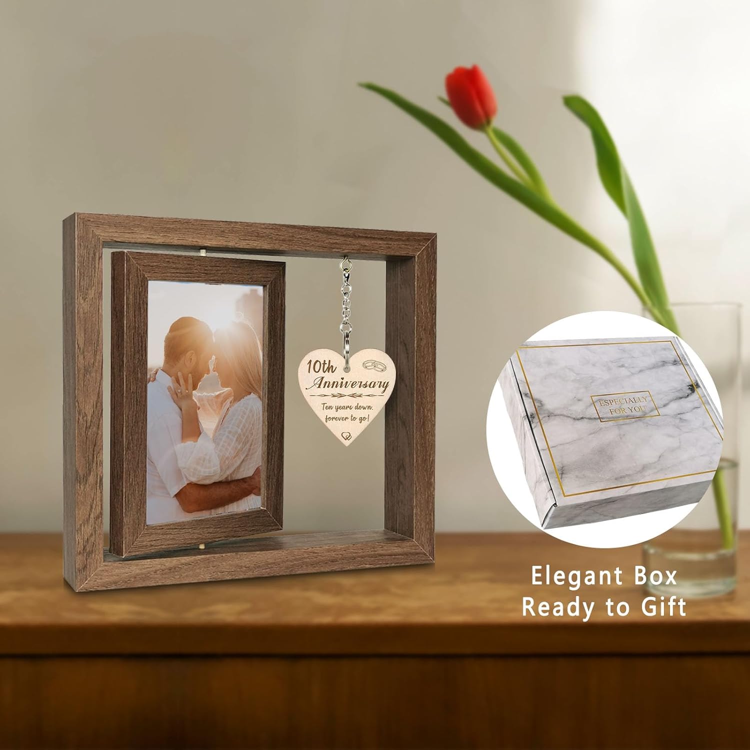Thumbnail 1 de EYITUPC 10 Year Anniversary Picture Frame 9x8 in