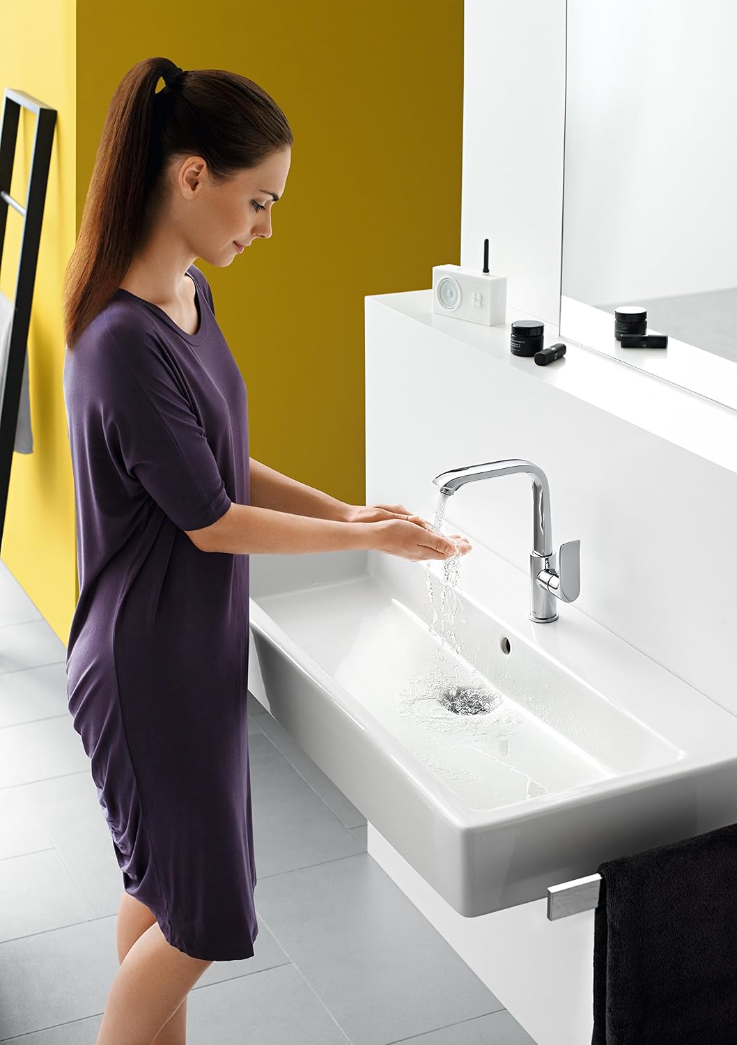 Detalle 2 de hansgrohe Metris 100 jednouchwytowa bateria umywalkowa, chrom, Push-Open i EcoSmart