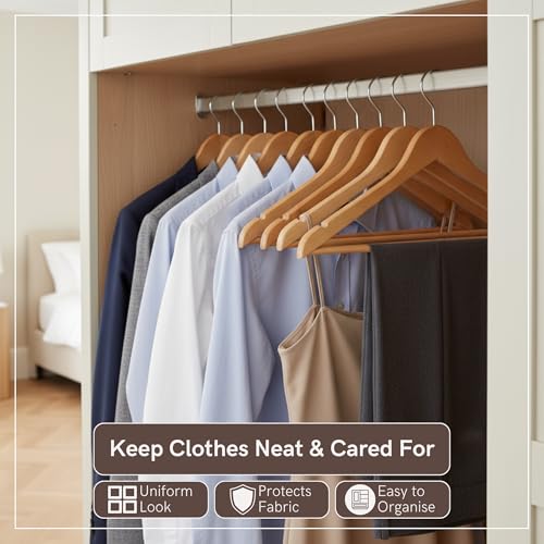 Thumbnail 3 de Straame Home Brown Wooden Coat Hangers (Pack of 20) with Non-Slip Trouser Bar and Extra Smooth Finish