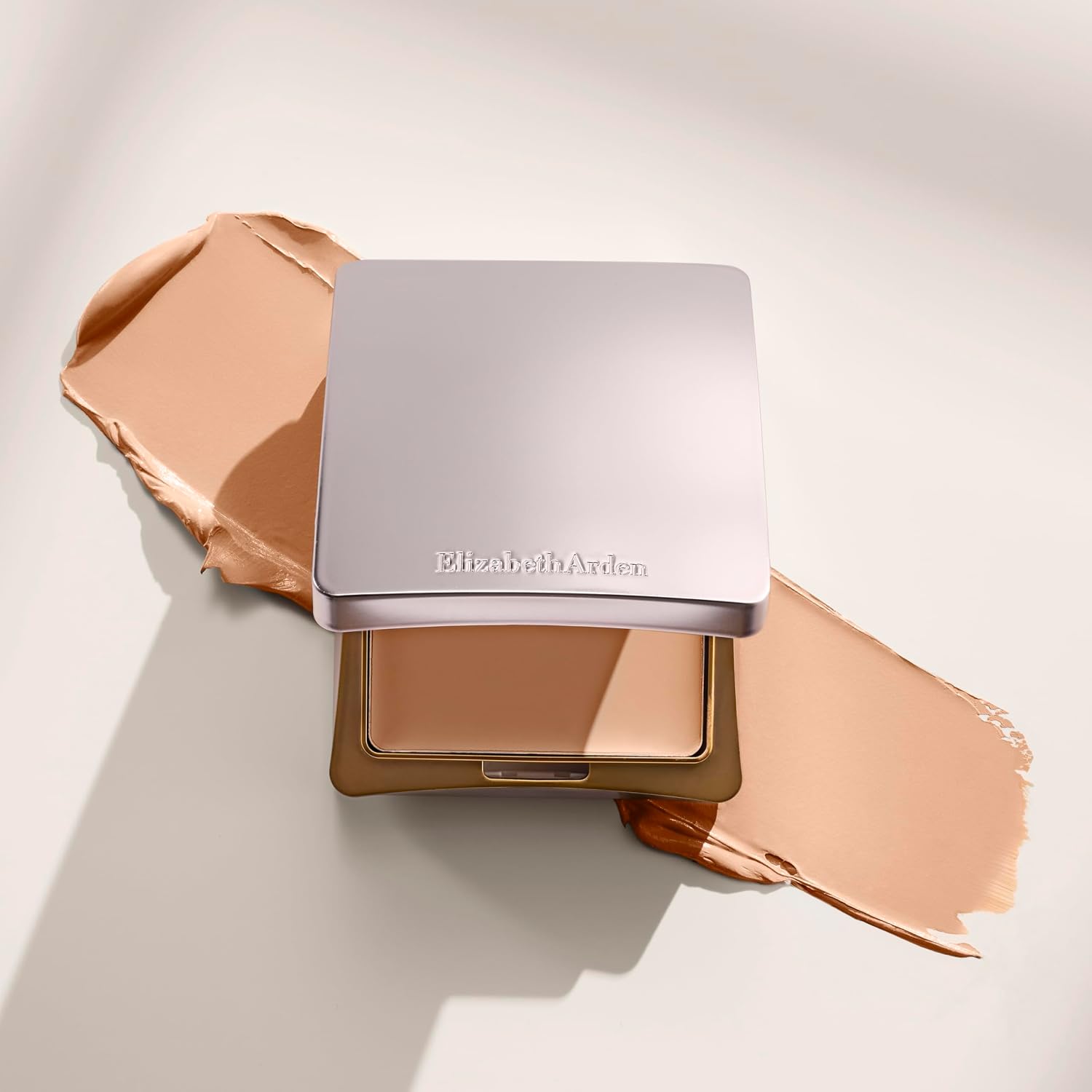 Thumbnail 2 de Elizabeth Arden Flawless Finish Sponge-On Cream Makeup – Fond de Teint Compact Haute Couvrance