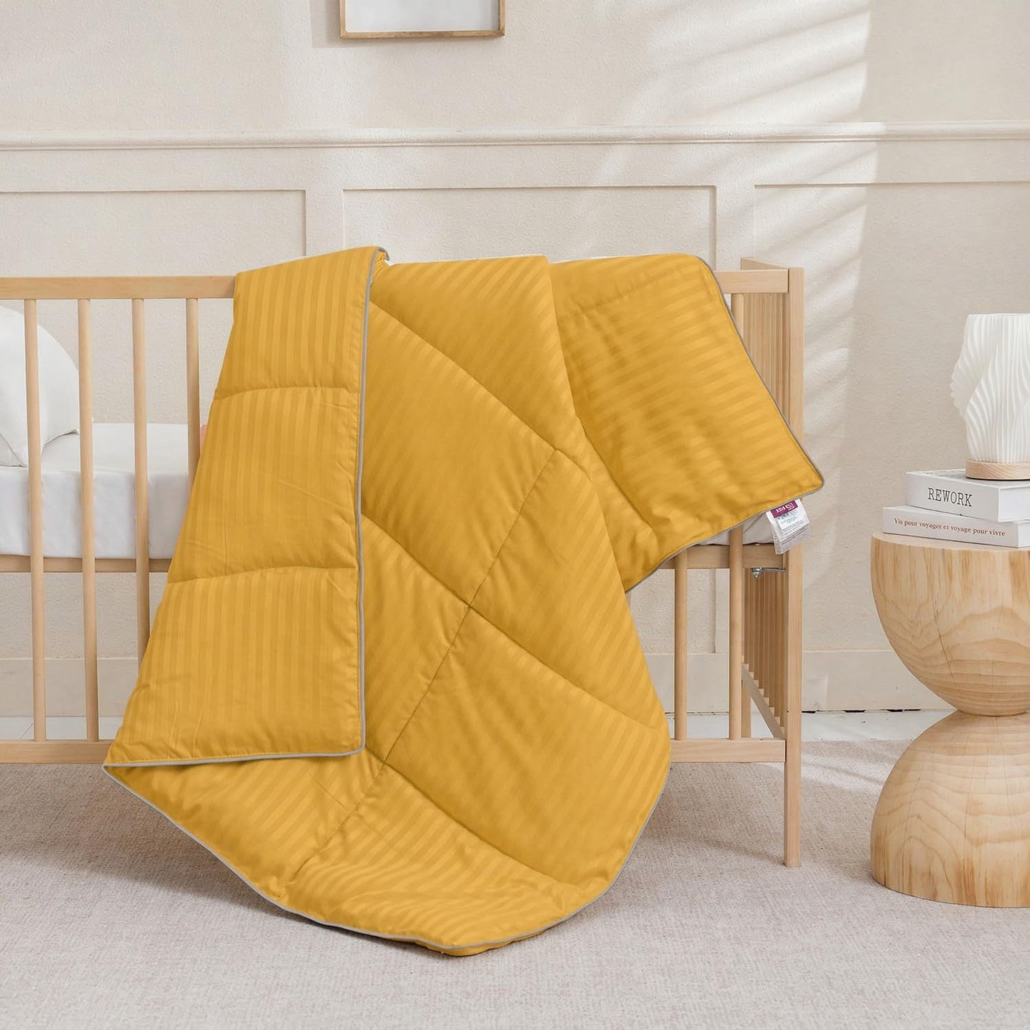 Detalle 2 de ZPECC Toddler Comforter, 39" x 47