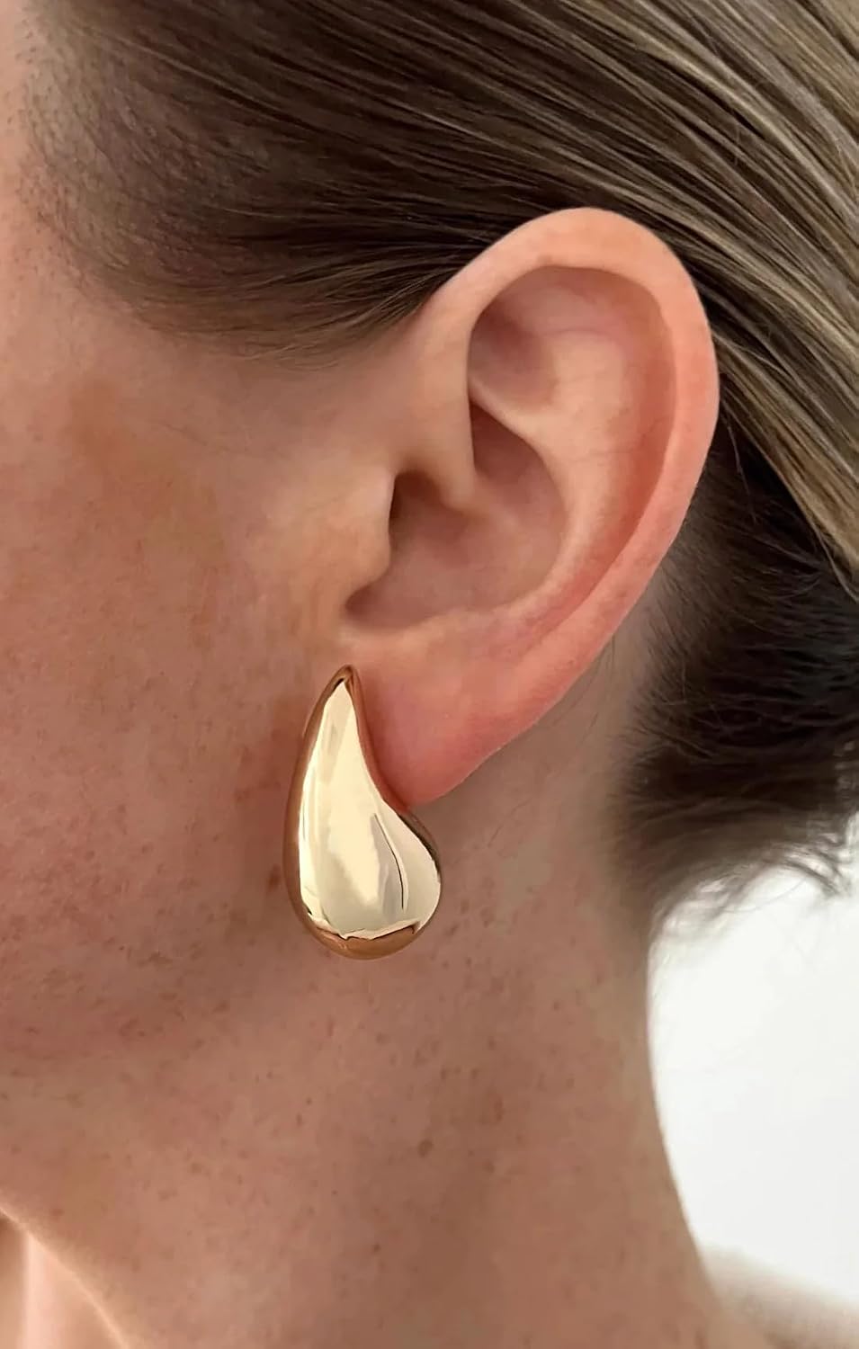 Detalle de Tropfenohrringe für Frauen – dicke Chunky-Loop aus Messing, goldfarben, hypoallergen, kein Edelstein