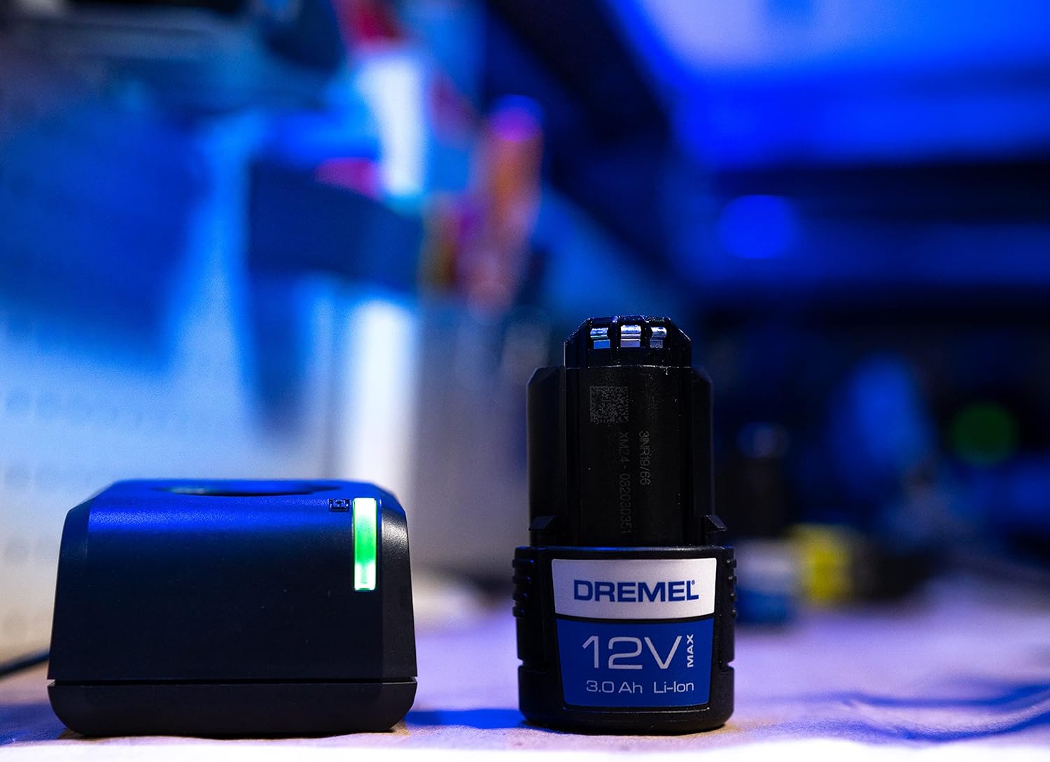 Thumbnail 1 de Dremel 12V3 Batteria agli ioni di litio da 3 Ah per Dremel 8260