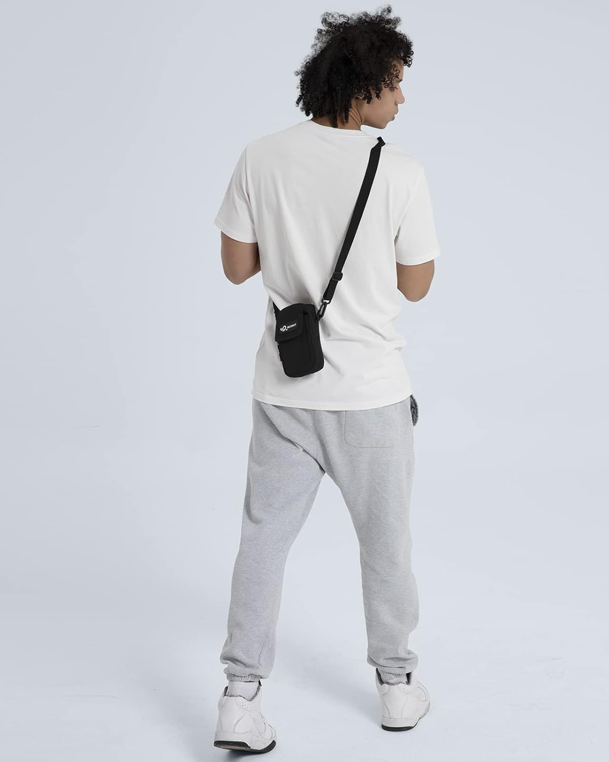 Thumbnail 4 de Waterfly Small Shoulder Crossbody Bag: Practical, compact EDC pouch for everyday carry