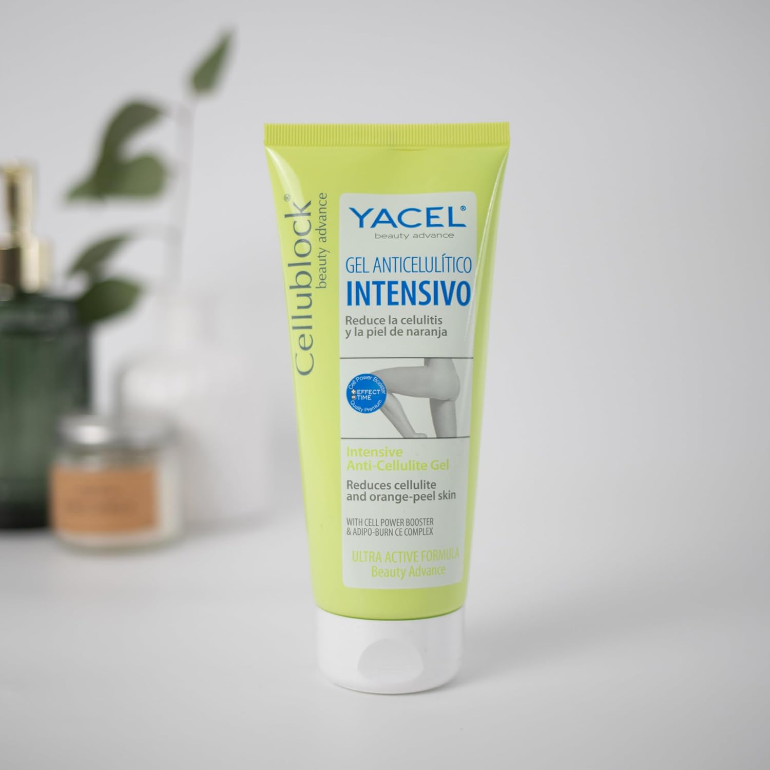Detalle 2 de Yacel Cellublock Anti-Cellulite-Creme 200 ml