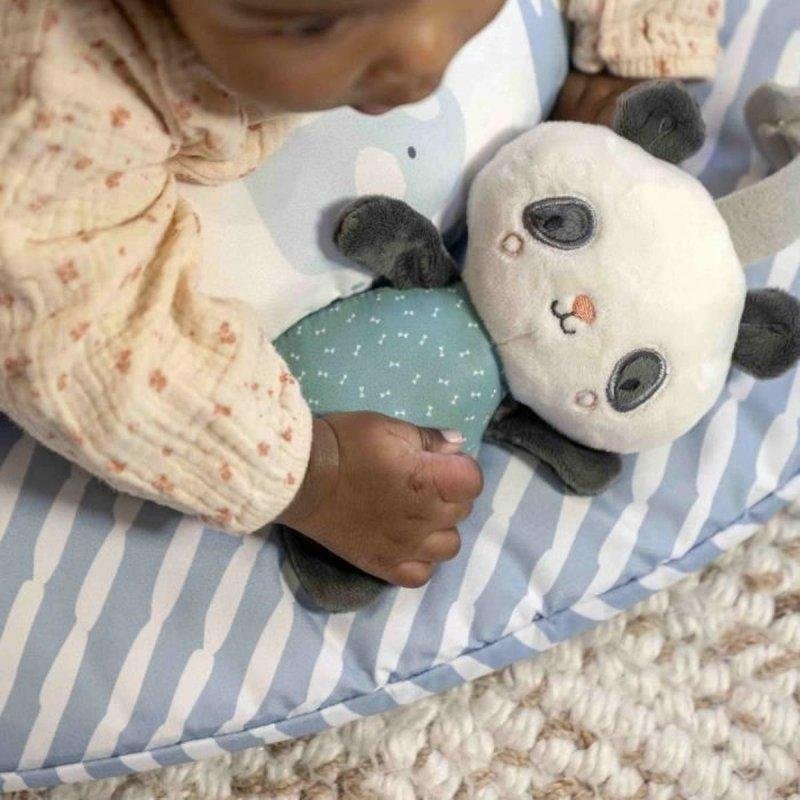 Detalle de Alfombra de juegos plegable Ingenuity Cozy Spot para bebé 0-36 meses
