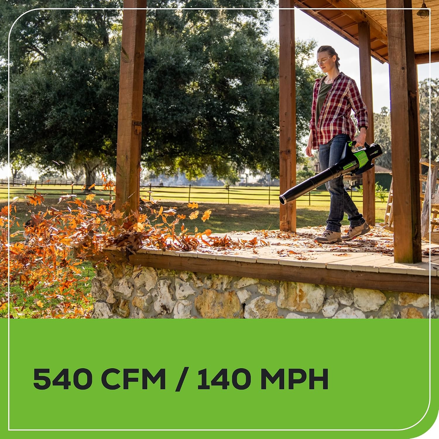 Detalle 2 de Greenworks String Trimmer and Blower Combo, 4.0 Ah Battery