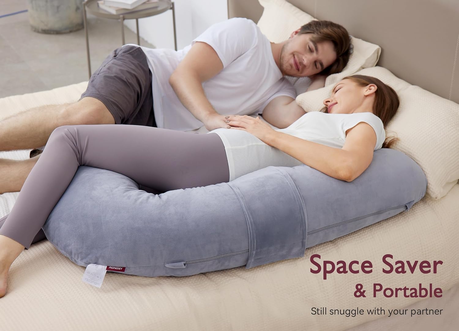 Detalle 2 de Momcozy Pregnancy Pillow, F-Shaped