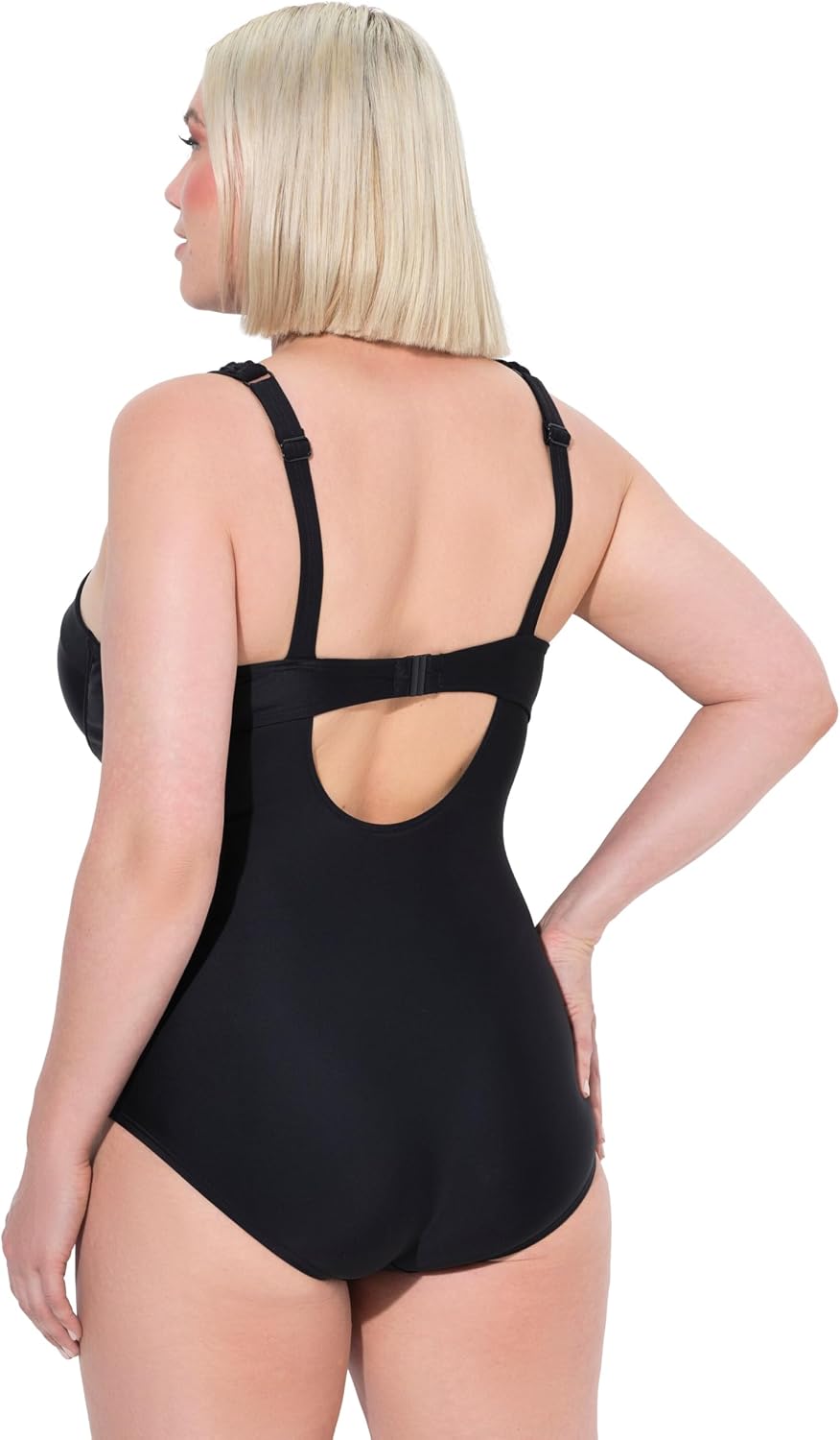 Detalle de Ulla Popken Badeanzug Chloe: costume intero donna con dettagli a conchiglia