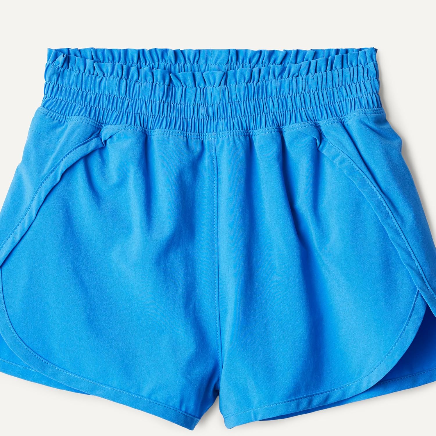 Thumbnail 3 de Amazon Essentials Girls' High-Rise Athletic Performance Shorts