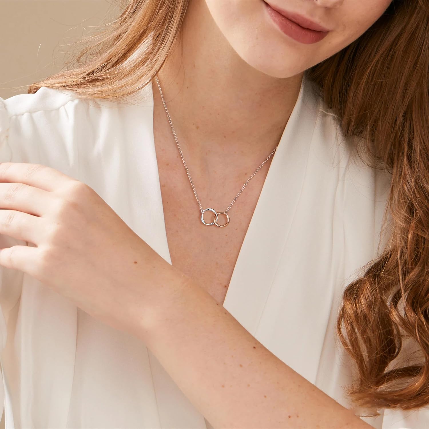 Thumbnail 1 de DORANA Sterling Silver Mother & Daughter Circle Necklace Set