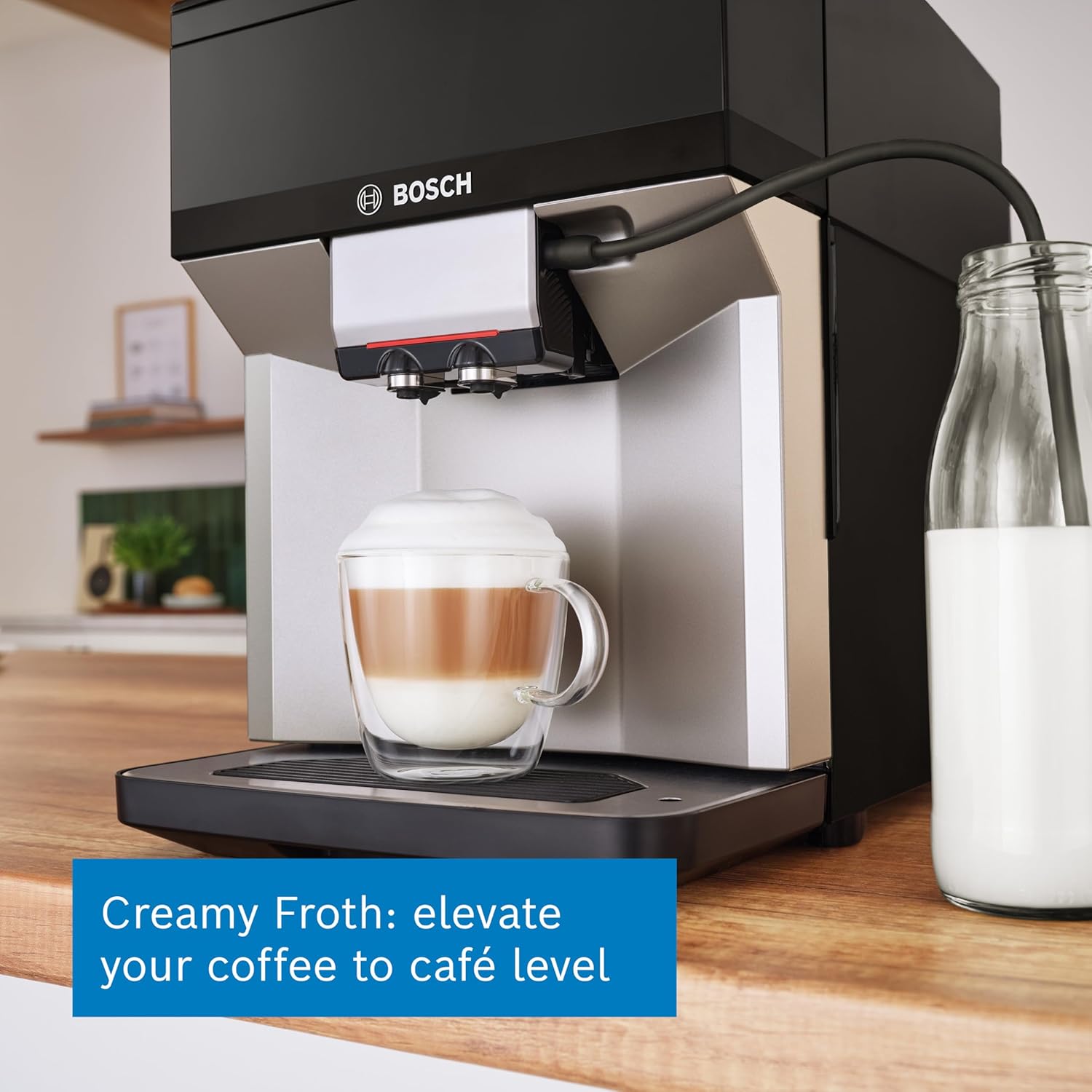 Thumbnail 2 de Bosch Serie 4 TPG40307 VeroCafe bean-to-cup coffee machine with Cappuccinatore milk frother (piano black)