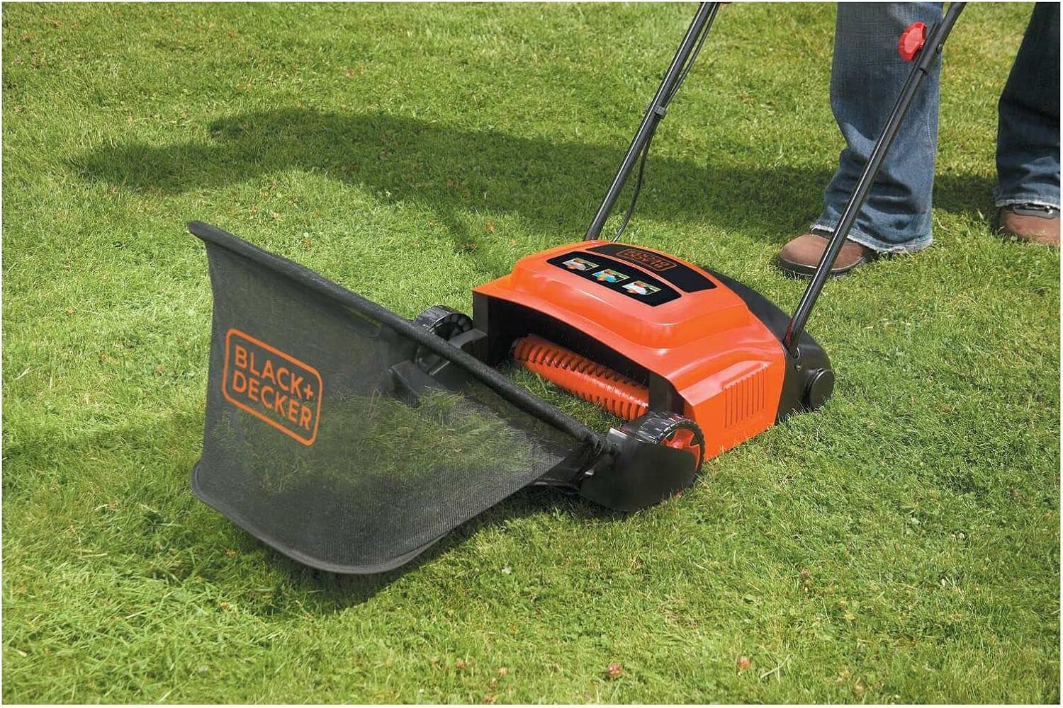 Detalle 2 de BLACK+ DEKER Arieggiatore GD300-QS, larghezza raccolta 30 cm, 600 W, 3 altezze di raccolta