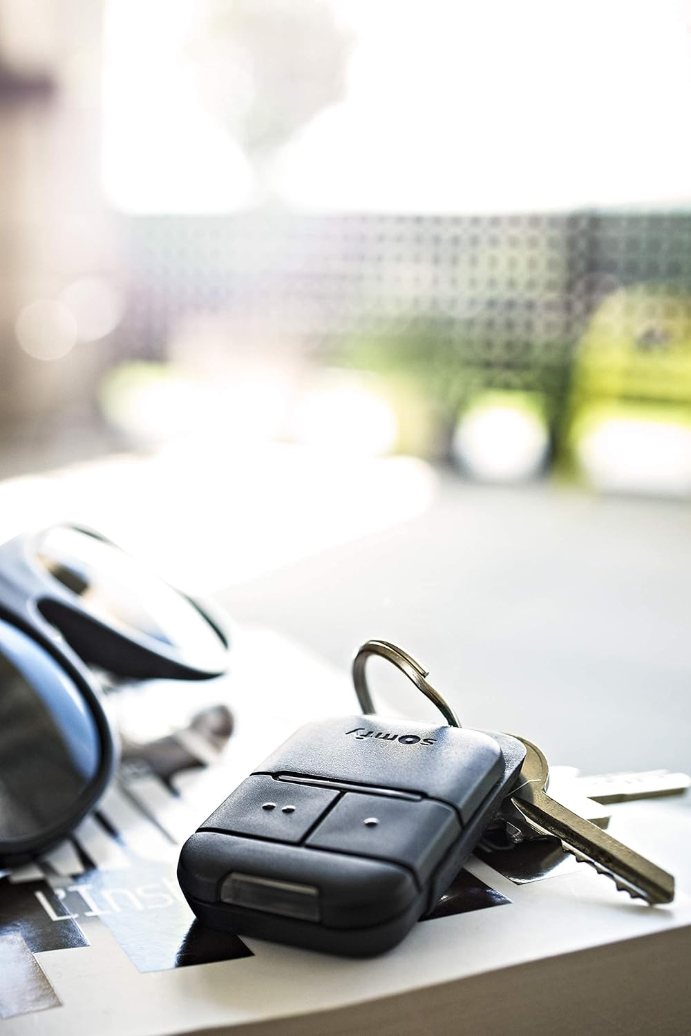 Thumbnail 1 de Somfy Keypop 2 canaux RTS (2401539) – télécommande portail et/ou porte de garage, haute résistance