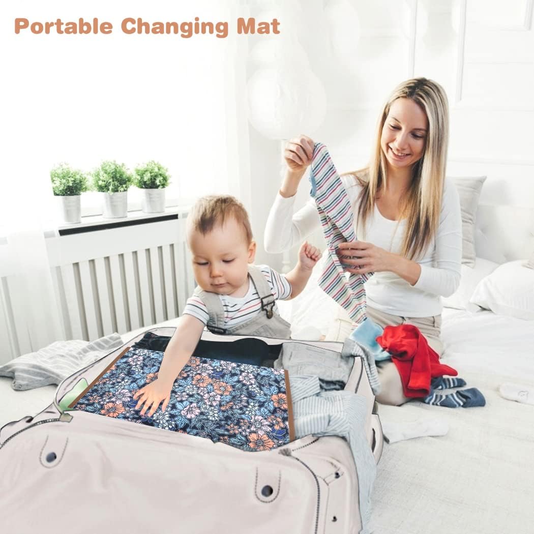 Detalle de Lekebaby Foldable Baby Change Mat – Portable Travel Changing Mat with Flower Cartoon Design