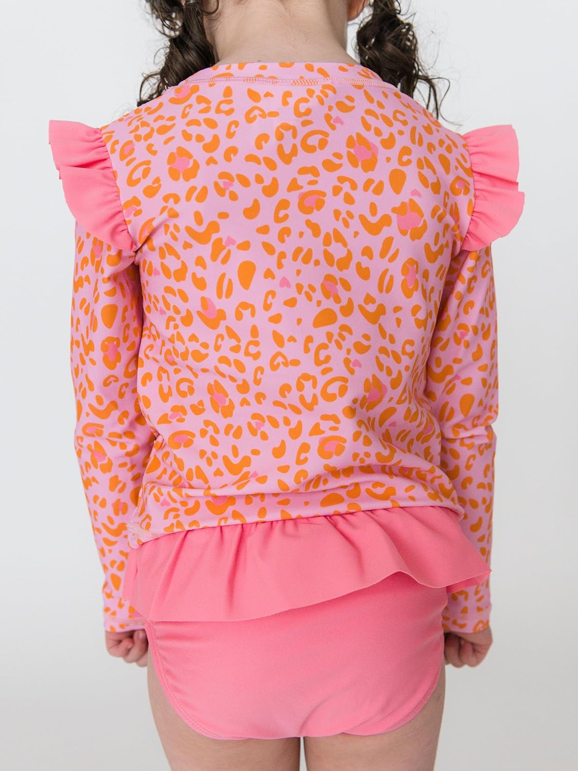 Detalle 2 de RuffleButts Modern Skirted Rash Guard Bikini UPF 50+
