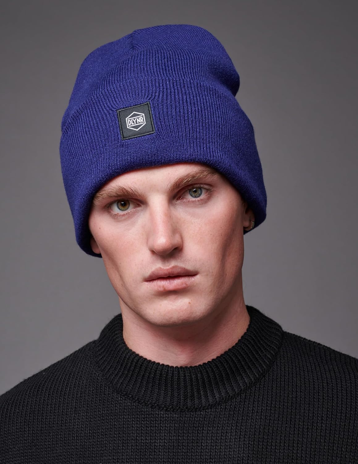Detalle de Dolly Noire Beanieclava Unisex: cappellino invernale ibrido con passamontagna